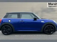 Used Mini Cooper S Comfort 192 HP (141 kW) 2019 Blue Hatchback