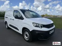 Used Peugeot Partner Premium 100 HP (73 kW) 2024 White MPV