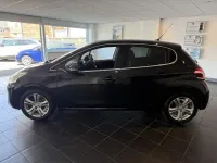 Used Peugeot 208 Allure 82 HP (60 kW) 2015 Black Hatchback