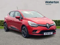 Used Renault Clio Signature 88 HP (64 kW) 2018 Red Hatchback