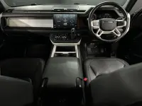 Used Land Rover Defender HSE Dynamic 250 HP (183 kW) 2025 Black SUV