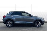 Usado VW T-Roc Design 150 HP (110 kW) 2019 Cinzento SUV