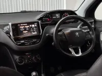 Used Peugeot 2008 S 110 HP (80 kW) 2015 Green SUV