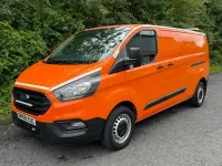 Used Ford Transit Custom 130 HP (95 kW) 2019 Orange Van