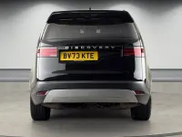 Używany Land Rover Discovery 5 S 300 KM (220 kW) 2023 Czarny SUV