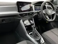 Used VW T-Roc Life 150 HP (110 kW) 2025 SUV