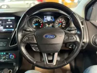 Used Ford Focus Titanium 125 HP (91 kW) 2014 Red Hatchback