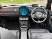 Used Mini Cooper 147 kW (201 HP) 2025 White Hatchback