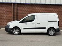 Used Citroën Berlingo 75 HP (55 kW) 2016 White MPV