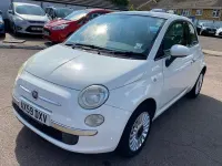 Used Fiat 500 Lounge 100 HP (73 kW) 2010 White Hatchback