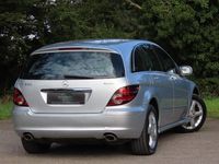 Käytetty Mercedes R500 2008 Hopea Tila-auto
