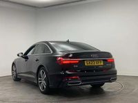 Usado Audi A6 S-Line 200 HP (147 kW) 2023 Preto Sedan