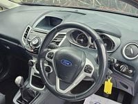 Used Ford Fiesta Titanium 96 HP (70 kW) 2011 Red Hatchback