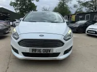Usado Ford S-MAX Titanium 150 HP (110 kW) 2016 Branco Monovolume