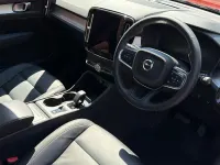 Used Volvo XC40 Momentum 163 HP (119 kW) 2022 Red SUV