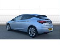 Used Vauxhall Astra Design Edition 101 HP (74 kW) 2018 Silver Hatchback