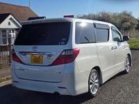 Usado Toyota Alphard 2010 Branco Monovolume