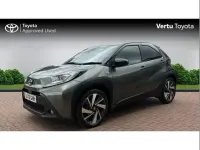 Used Toyota Aygo X 71 HP (52 kW) 2023 Green SUV