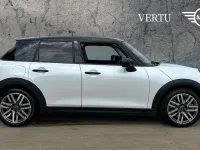 Used Mini Cooper Classic 150 kW (204 HP) 2026 Hatchback