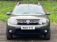 Used Dacia Duster Ambiance 110 HP (80 kW) 2015 Green SUV