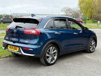 Used Kia Niro 139 HP (102 kW) 2018 Blue SUV