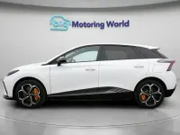 Used MG MG4 EV Trophy 319 kW (435 HP) 2023 White Hatchback