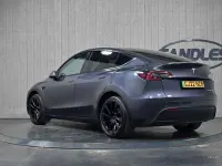 Used Tesla Model Y Long Range AWD 286 kW (389 HP) 2025 SUV