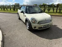 Begagnad Mini ONE 2010 Vit Halvkombi