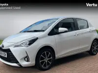 Used Toyota Yaris 111 HP (81 kW) 2019 White Hatchback