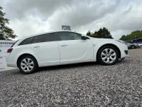 Used Vauxhall Insignia SRi 170 HP (125 kW) 2015 White Estate