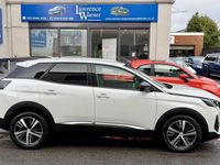 Used Peugeot 3008 Allure Premium 131 HP (96 kW) 2022 White Hatchback