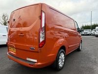 Used Ford Transit Custom Limited 130 HP (95 kW) 2022 Orange Van