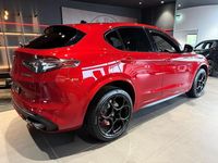 Used Alfa Romeo Stelvio Quadrifoglio 520 HP (382 kW) 2024 Red SUV