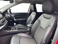 Used Jeep Compass Limited 128 HP (94 kW) 2022 Red SUV