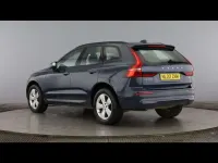Used Volvo XC60 Momentum 247 HP (181 kW) 2022 Blue SUV