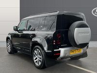 Used Land Rover Defender 249 HP (183 kW) 2023 SUV