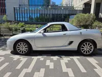 Usado MG TF 135 HP (99 kW) 2004 Prateado Cabrios