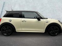 Used Mini Cooper S Hatch 192 HP (141 kW) 2020 White Hatchback