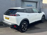 Second-hand Peugeot 2008 Allure Premium 2022 Alb SUV