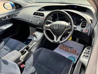 Used Honda Civic SE 140 HP (102 kW) 2006 Blue Hatchback