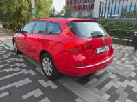 Used Vauxhall Astra Design Edition 110 HP (80 kW) 2015 Red Estate