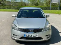 Used Kia Ceed 2012 Silver Hatchback