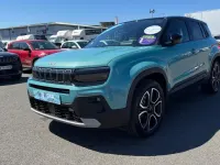 Begagnad Jeep Avenger EV Summit 113 kW (154 HK) 2024 Blå SUV