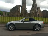 Second-hand Mazda MX5 126 CP (92 kW) 2010 Argintiu Cabrio
