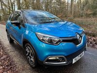 Used Renault Captur Dynamique 90 HP (66 kW) 2017 Blue/black SUV