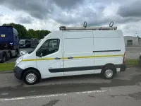 Used Vauxhall Movano 130 HP (95 kW) 2017 White MPV
