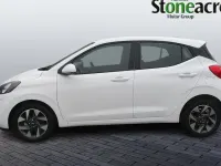 New Hyundai i10 Advanced 63 HP (46 kW) 2025 White Hatchback