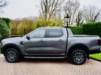 Usado Ford Ranger Wildtrack 202 CV (148 kW) 2024 Gris Pickup/Camioneta