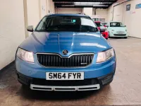 Used Skoda Octavia Scout 4x4 184 HP (135 kW) 2014 Blue Estate