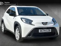 Used Toyota Aygo X PURE 72 HP (52 kW) 2024 White SUV